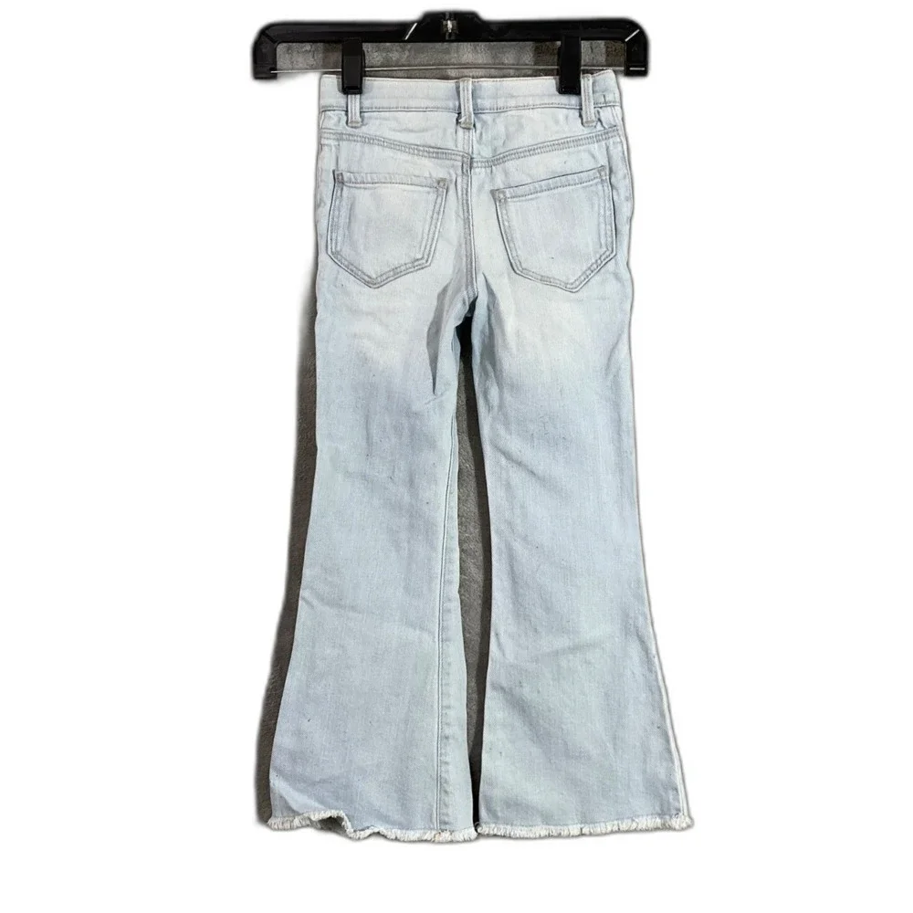 Oshkosh B'gosh Girls Flare Denim Jeans Size 6/6X light wash floral applque *